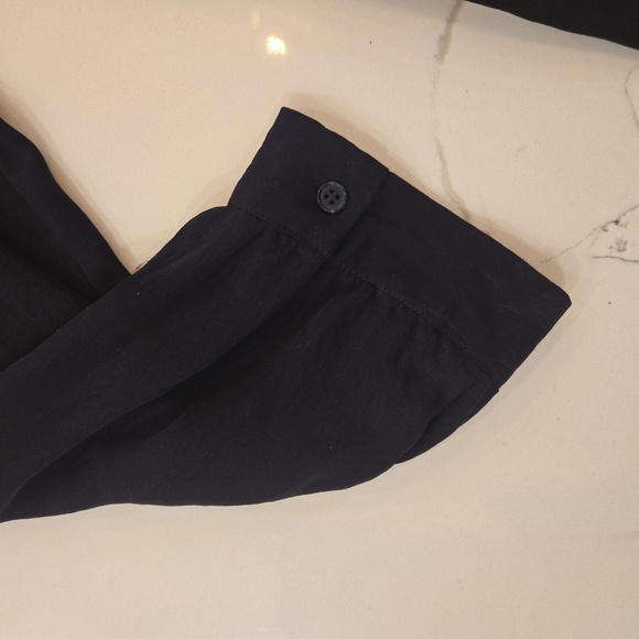 WD.NY Silk Ruffled Button Down Womens Blouse Top Black Size 16 - Picture 5 of 7